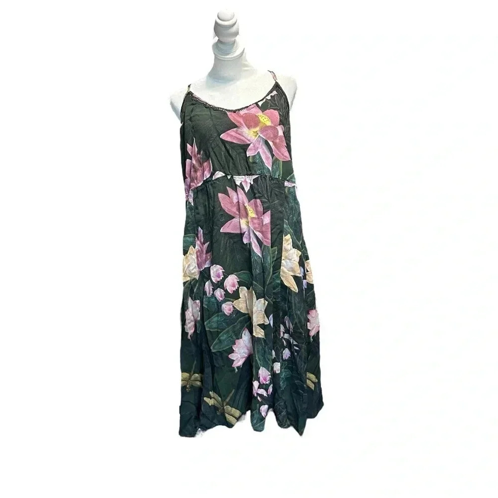 World Market women's size large green floral midi dress